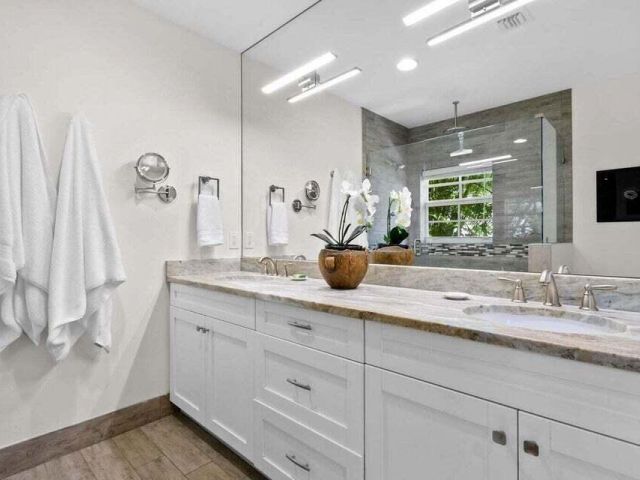 Home for rent at 221 NW 18th Street - photo 6057862