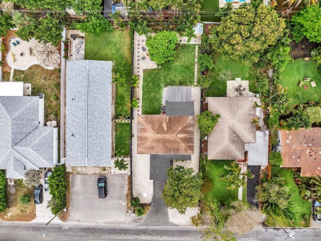 Home for sale at 1617 NW 7th Avenue - photo 6045319