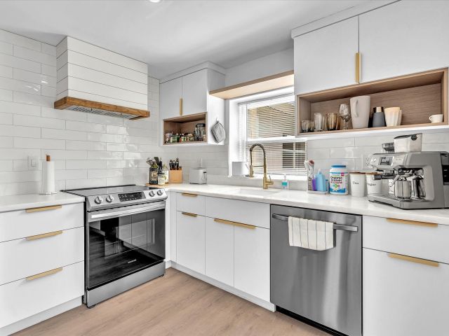 Home for sale at 1617 NW 7th Avenue - photo 6045322