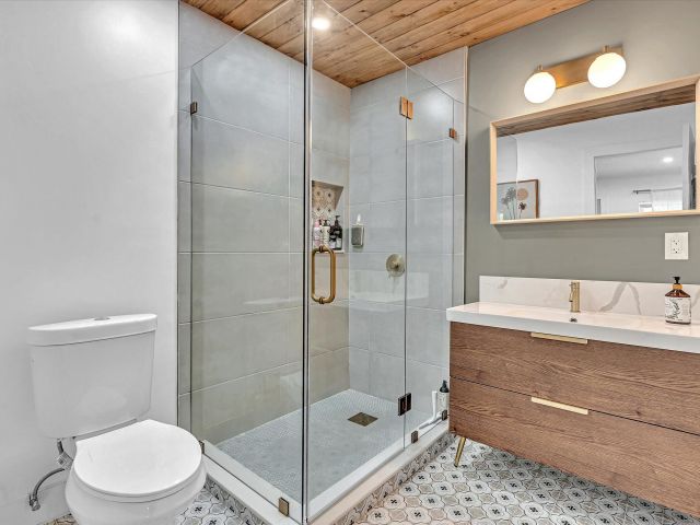 Home for sale at 1617 NW 7th Avenue - photo 6045326