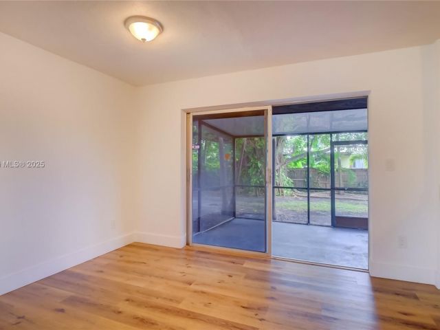 Home for sale at 21440 N Miami Ave - photo 6043565