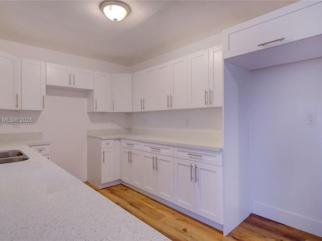 Home for sale at 21440 N Miami Ave - photo 6043567