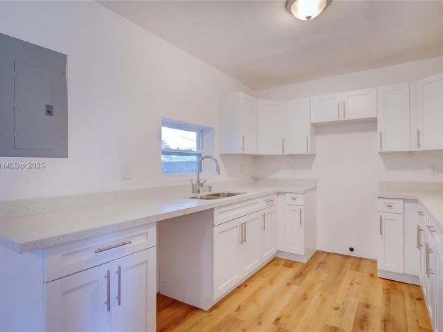 Home for sale at 21440 N Miami Ave - photo 6043568