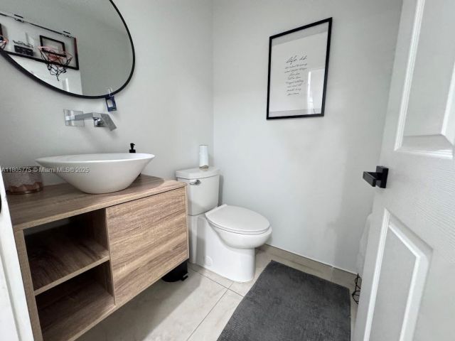 Home for sale at 10409 NW 61st Ln - photo 6048572