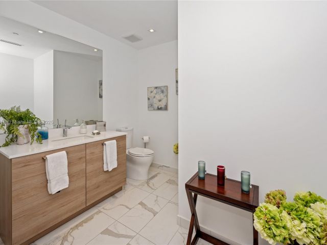 Apartment for sale  Unit #1404 & 1405N - photo 6072929