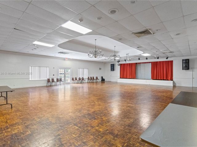 Apartment for sale  Unit #1710 - photo 6080925