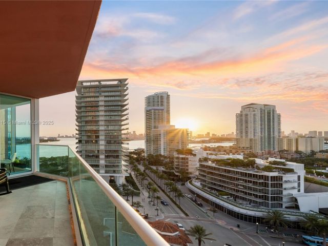 Apartment for sale  Unit #1505 - photo 6044097