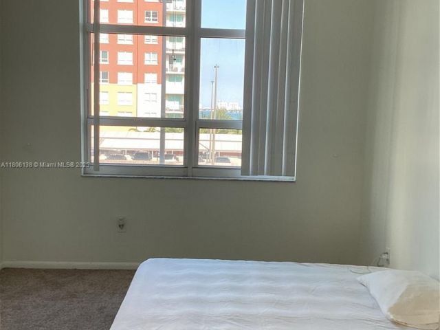 Apartment for rent  Unit #3503 - photo 6045469