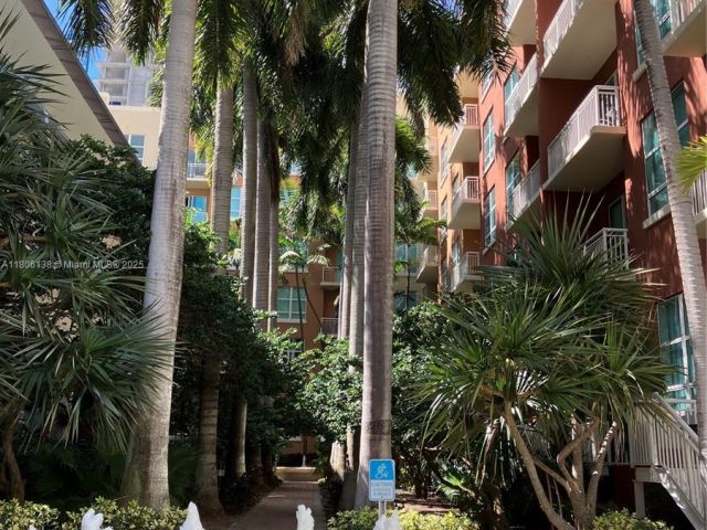 Apartment for rent  Unit #3503 - photo 6045474