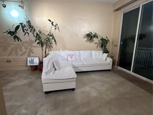 Apartment for rent  Unit #3503 - photo 7440767