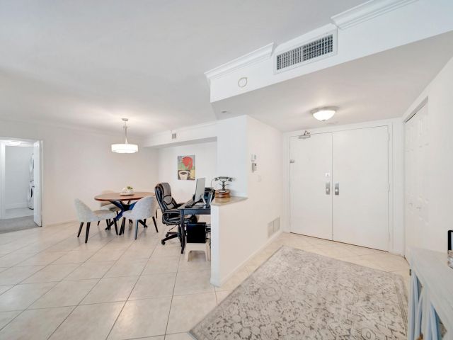 Apartment for sale  Unit #407S - photo 6045888