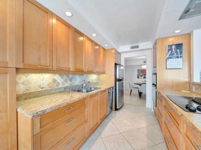 Apartment for sale  Unit #407S - photo 6045892