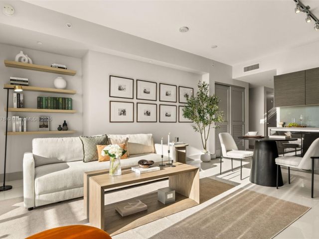 Apartment for rent  Unit #3905 - photo 6047615