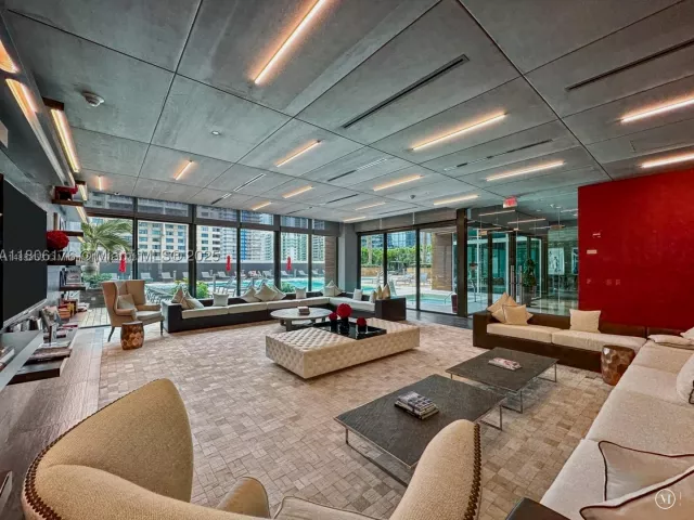 condo for rent in Miami - 1080 Brickell Ave 3905 - MondialRealty