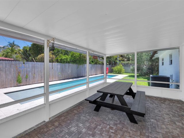 Home for sale at 3213 Dover Rd - photo 6046873