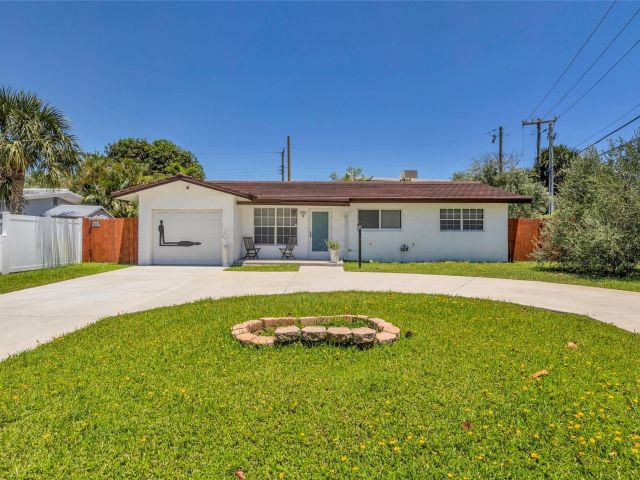 Home for sale at 3213 Dover Rd - photo 6046886