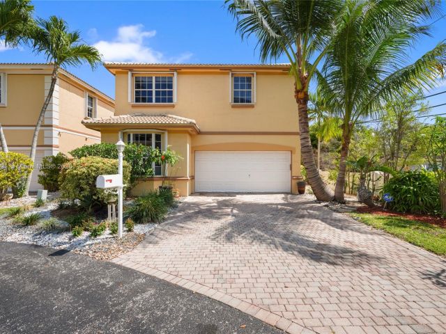 Home for sale at 1282 Grant Ct - photo 6086933