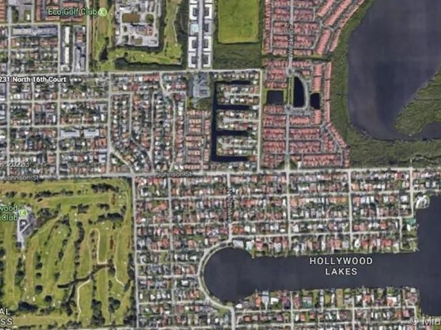 Home for sale at 1231 N 16th Ct - photo 6045585