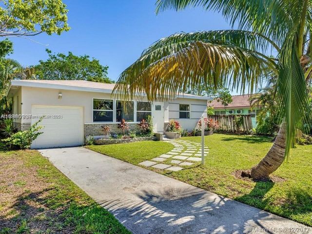 Home for sale at 1231 N 16th Ct - photo 6045593