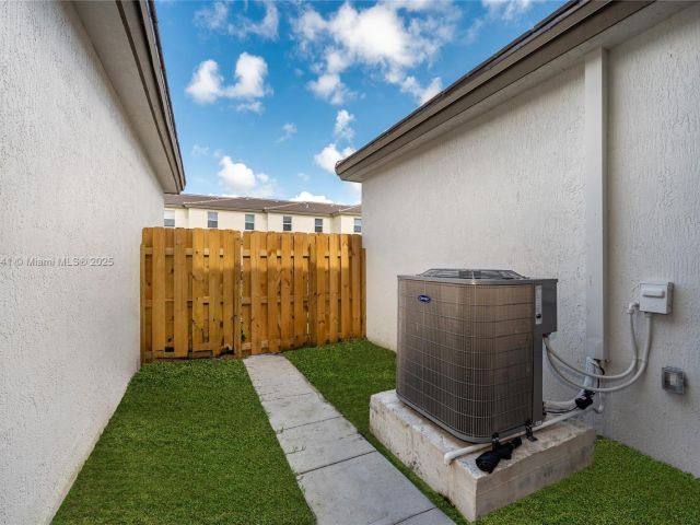 Home for sale at 26480 SW 148th Ct 26480 - photo 6048729