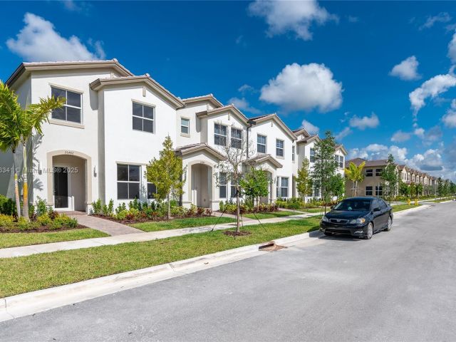 Home for sale at 26480 SW 148th Ct 26480 - photo 6048733