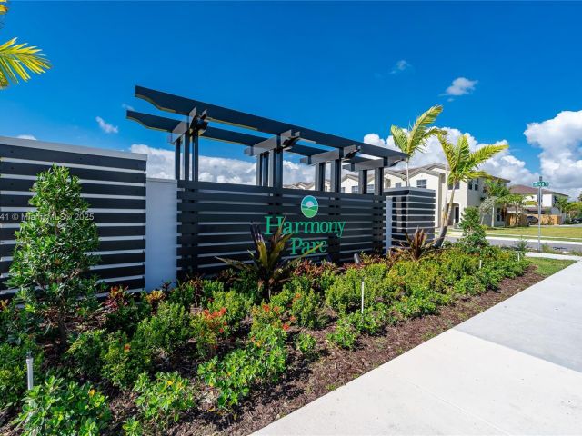 Home for sale at 26480 SW 148th Ct 26480 - photo 6048737