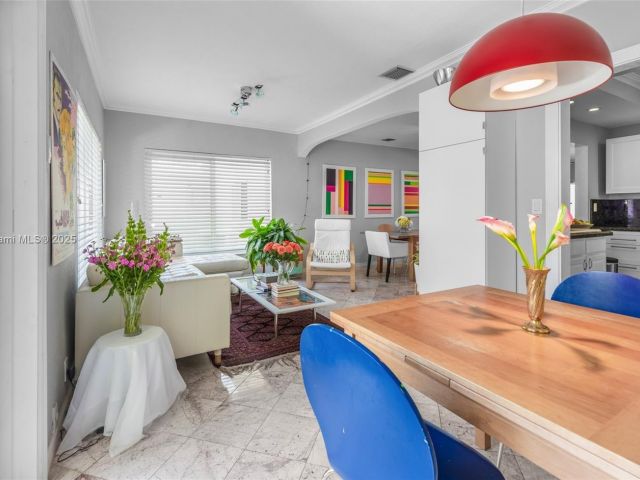 Home for sale at 9057 Emerson Ave - photo 6054880