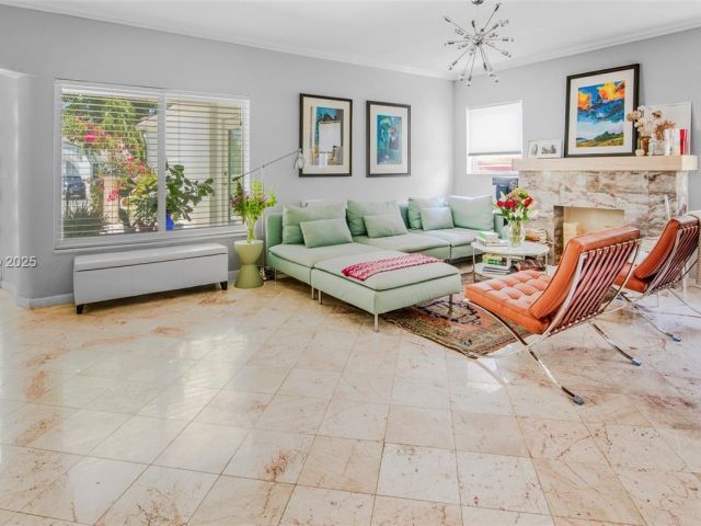 Home for sale at 9057 Emerson Ave - photo 6054882