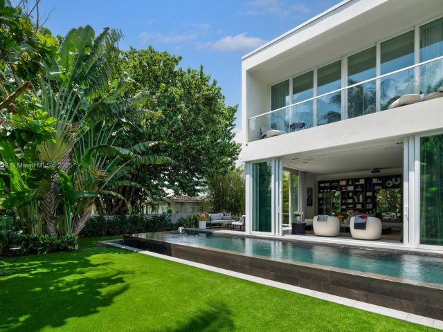 Home for sale at 4700 N Meridian Ave - photo 6048109