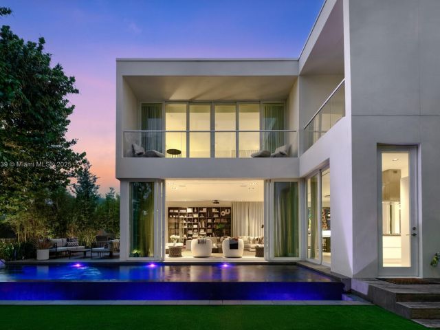 Home for sale at 4700 N Meridian Ave - photo 6048118