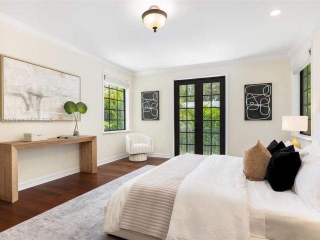 Home for sale at 7250 Erwin Rd - photo 6221044