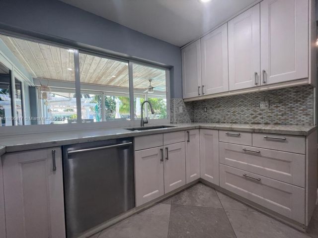 Home for sale at 2770 NE 8th Ct - photo 6049374