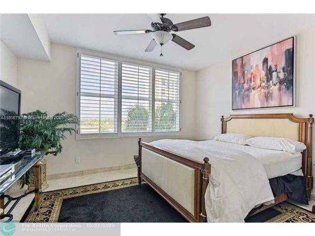 Apartment for sale  Unit #5B - photo 6052639