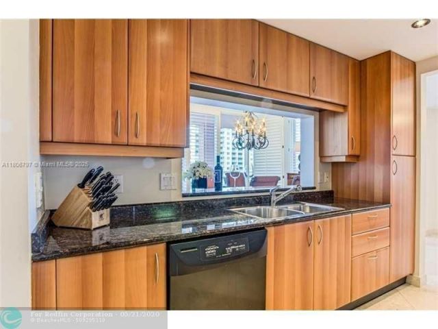 Apartment for sale  Unit #5B - photo 6052640