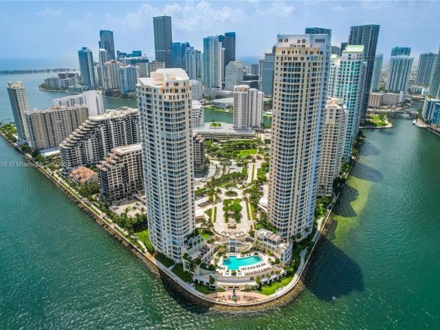 Apartment for sale  Unit #3803 - photo 6052059