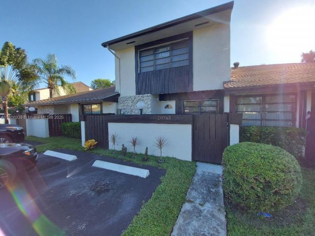 Home for sale at 20033 NE 2nd PL - photo 6051662