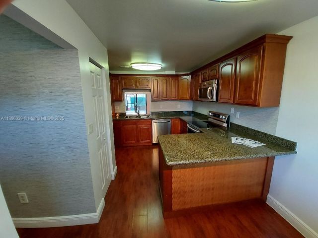 Home for sale at 20033 NE 2nd PL - photo 6051668