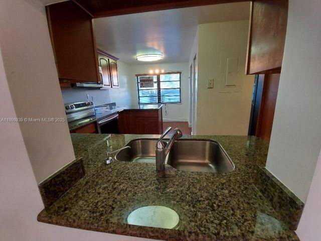 Home for sale at 20033 NE 2nd PL - photo 6051671