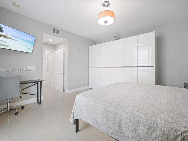 Apartment for sale  Unit #404 - photo 6053092