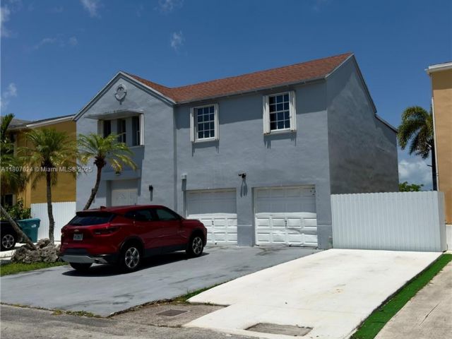 Home for sale at 26951 SW 119th Ct - photo 6104391