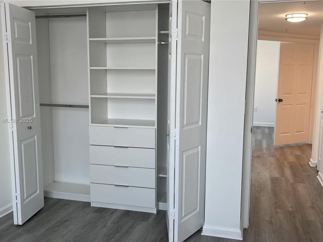 Apartment for sale  Unit #2814 - photo 6097446