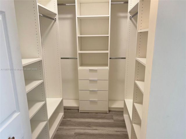 Apartment for sale  Unit #2814 - photo 6097447