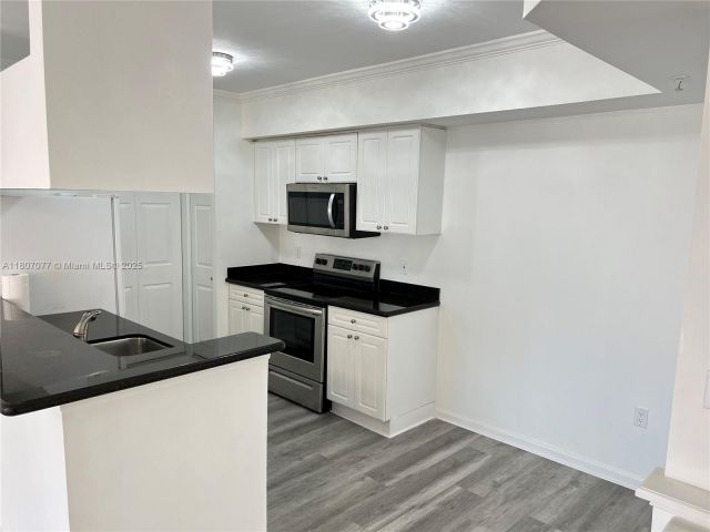 Apartment for sale  Unit #2814 - photo 6097451