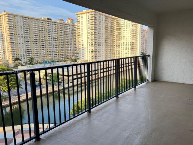 Apartment for sale  Unit #2814 - photo 6097459