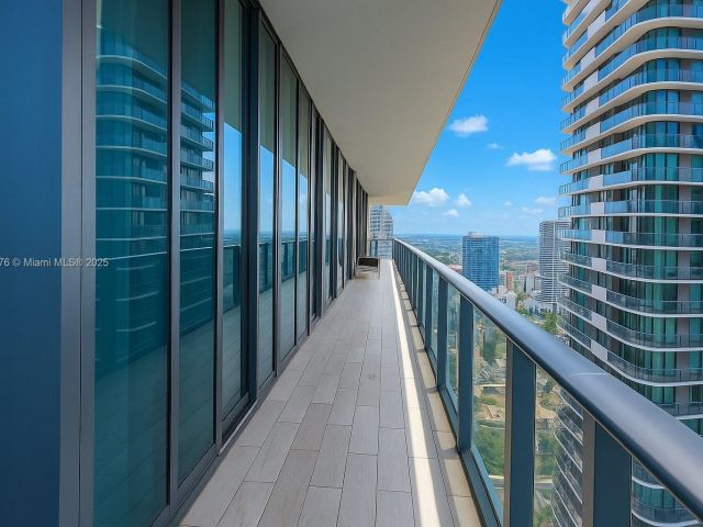 Apartment for sale  Unit #2607 - photo 6332317