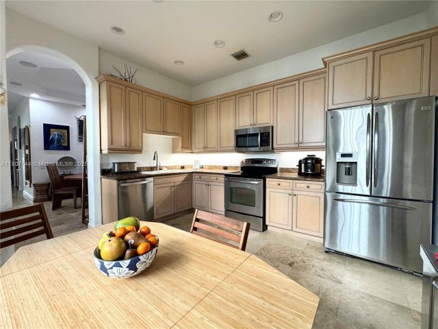 Home for sale at 826 E Spinnaker Dr E - photo 6077527