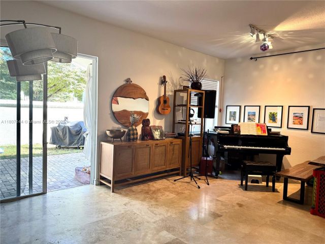 Home for sale at 826 E Spinnaker Dr E - photo 6077530