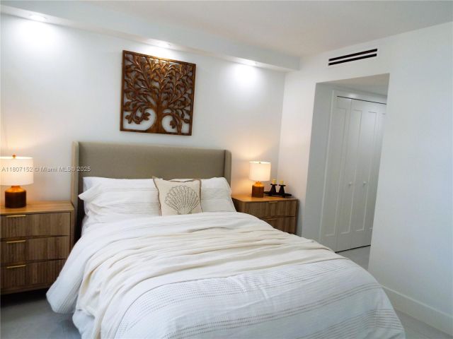 Apartment for sale  Unit #1619 - photo 6053241