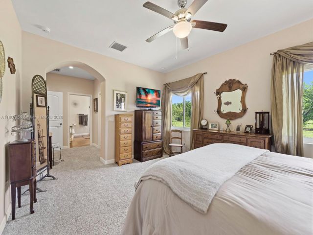 Home for sale at 15150 SW 240th St - photo 6053752