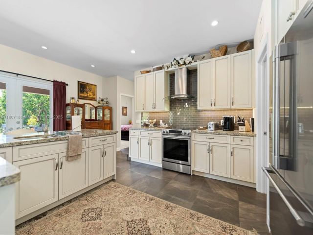 Home for sale at 15150 SW 240th St - photo 6053756